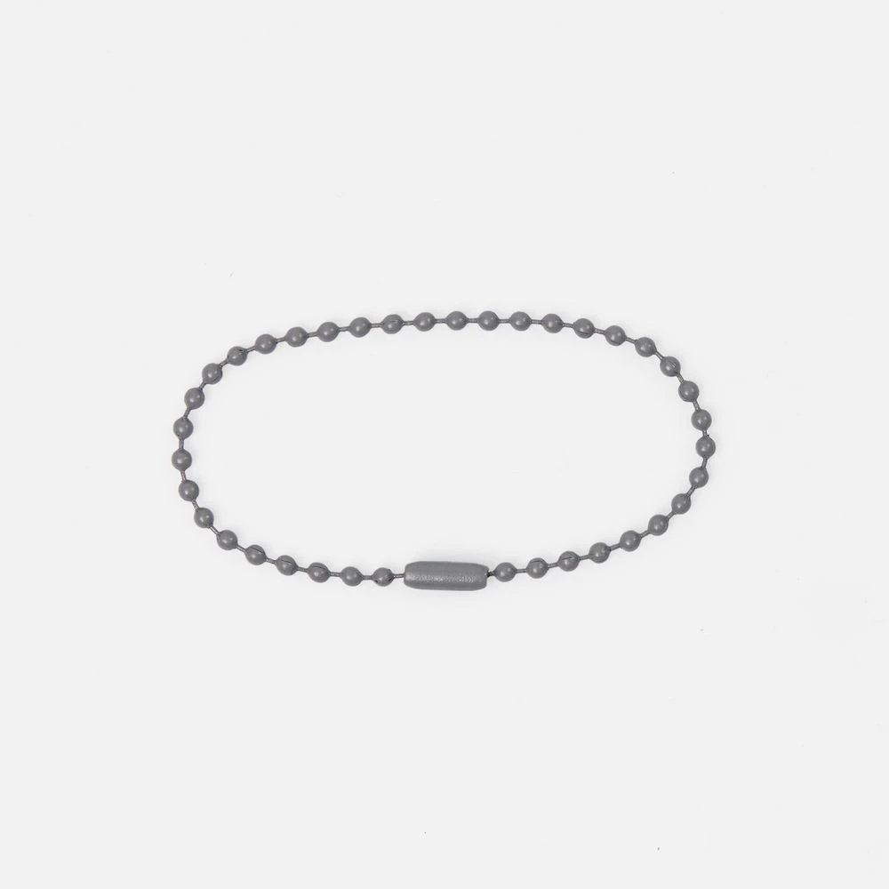 серая